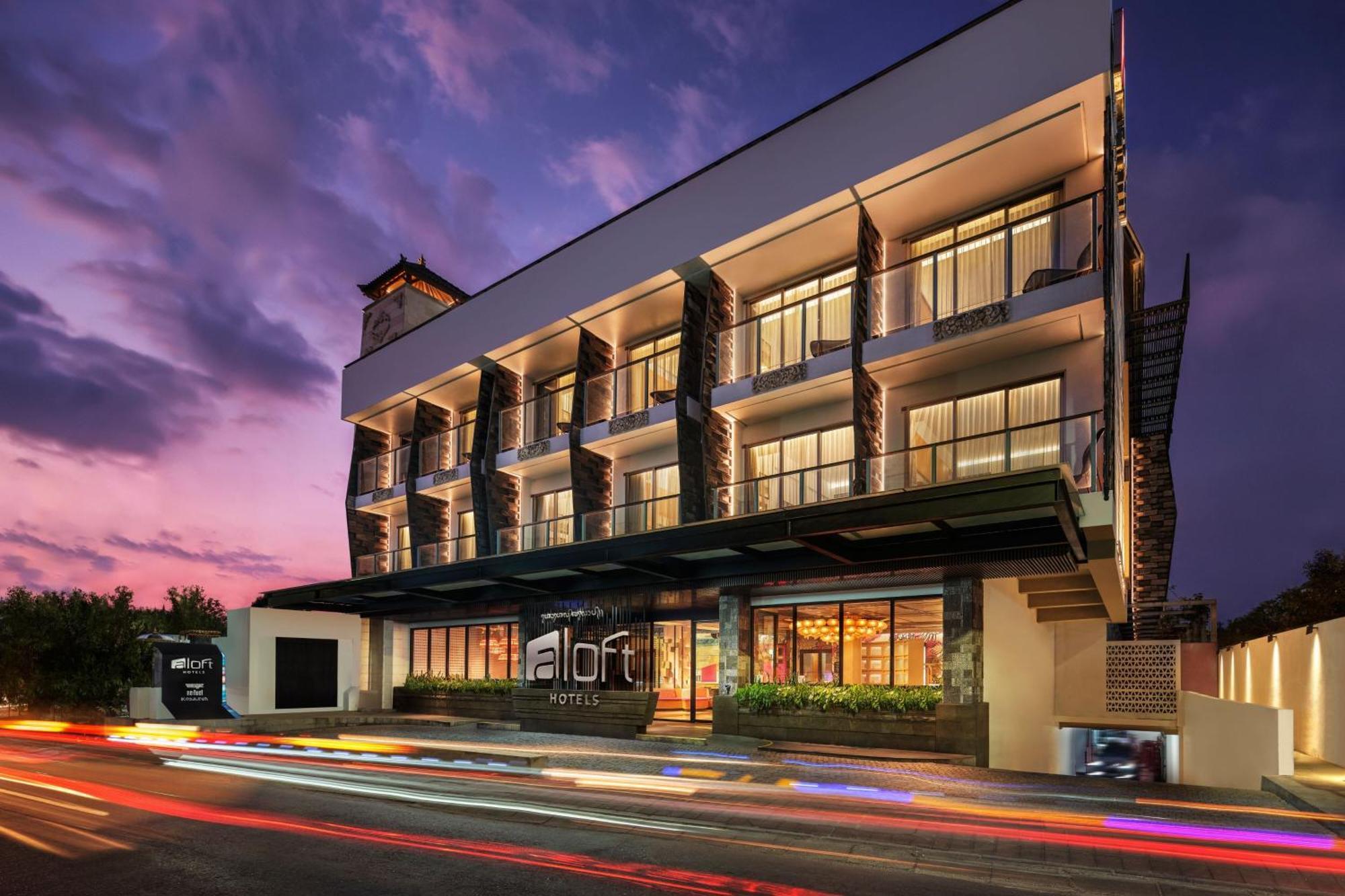 Aloft Bali Seminyak Hotel Exterior photo